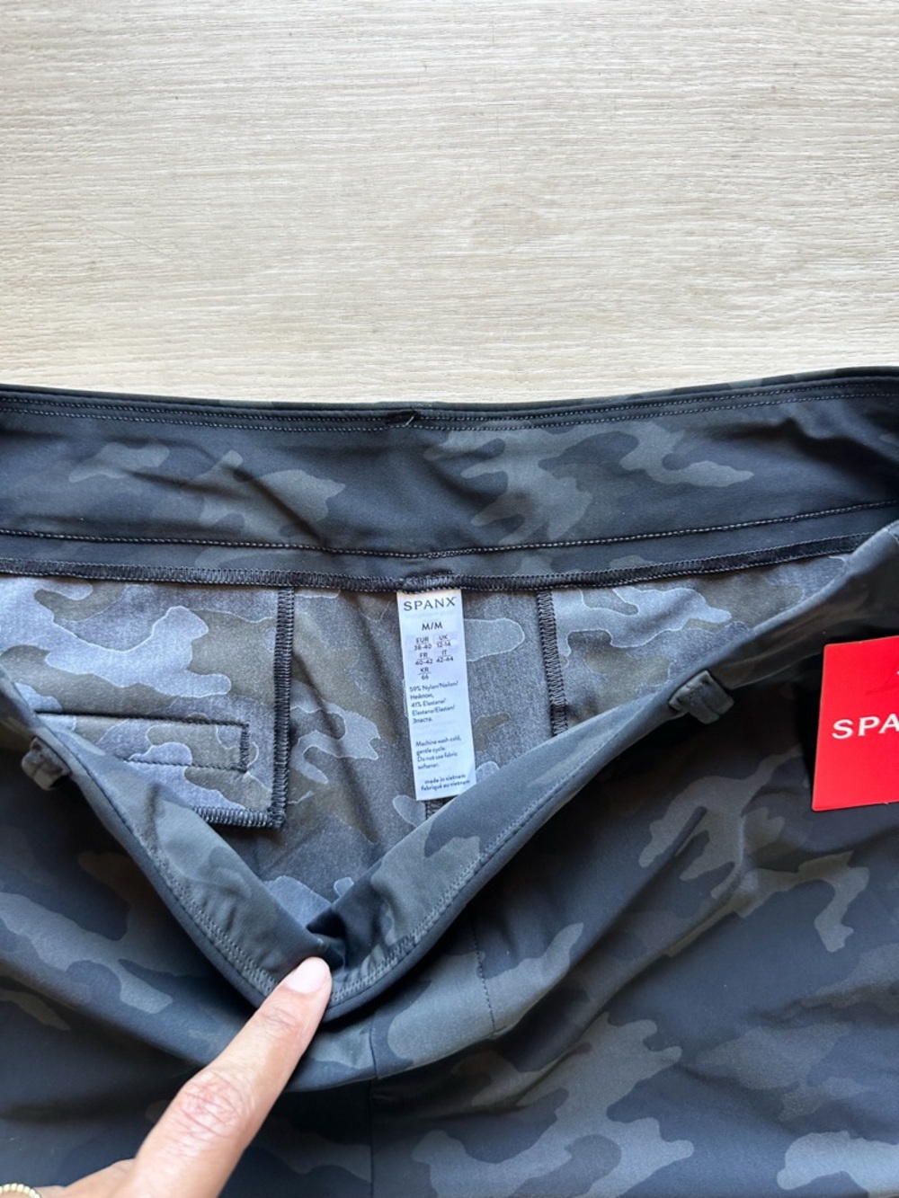 SPANX Black Camo High-Rise Bermuda Shorts - Picture 4 of 4